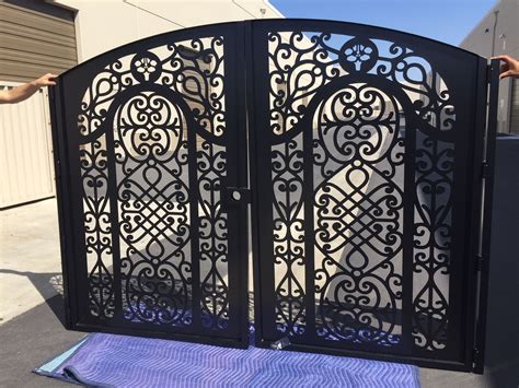 fabricating a metal gate|steel fabricated gates.